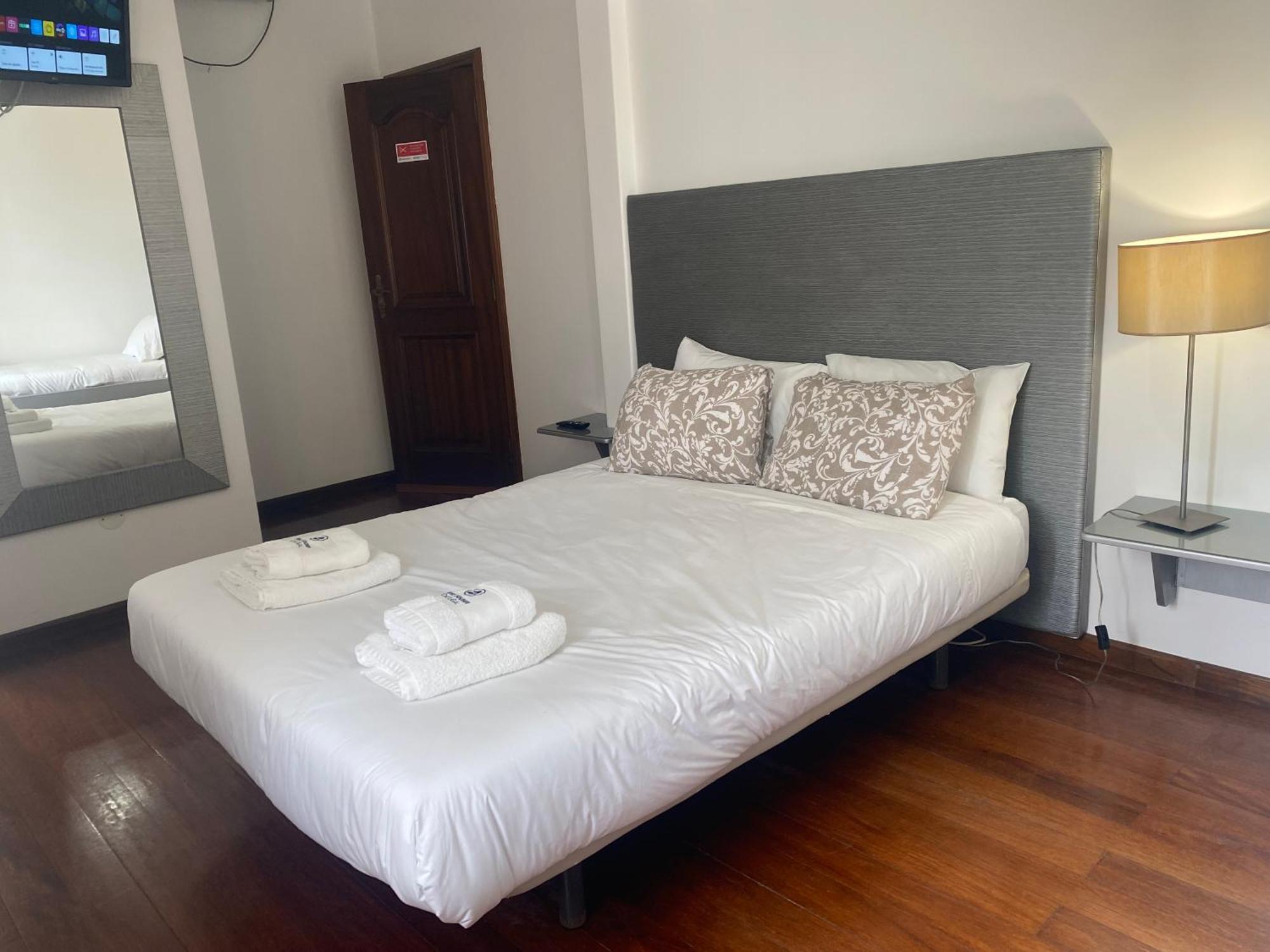 Residencia Maciel Peniche Zewnętrze zdjęcie